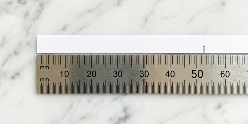 Measure with ruler in mm